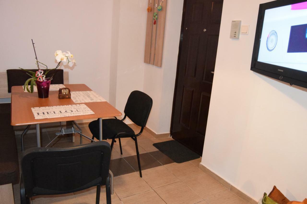 Central Appartment St'S Martin Church براشوف المظهر الخارجي الصورة